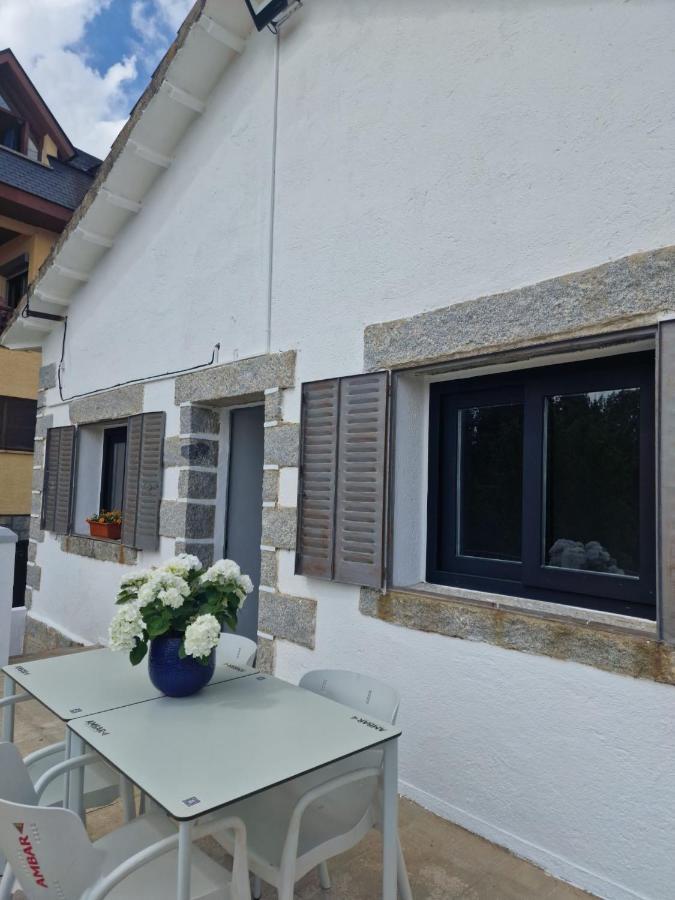 בסריל דה לה סיירה El Nido Del Aguila Hotel Las Gacelas, Becerril מראה חיצוני תמונה